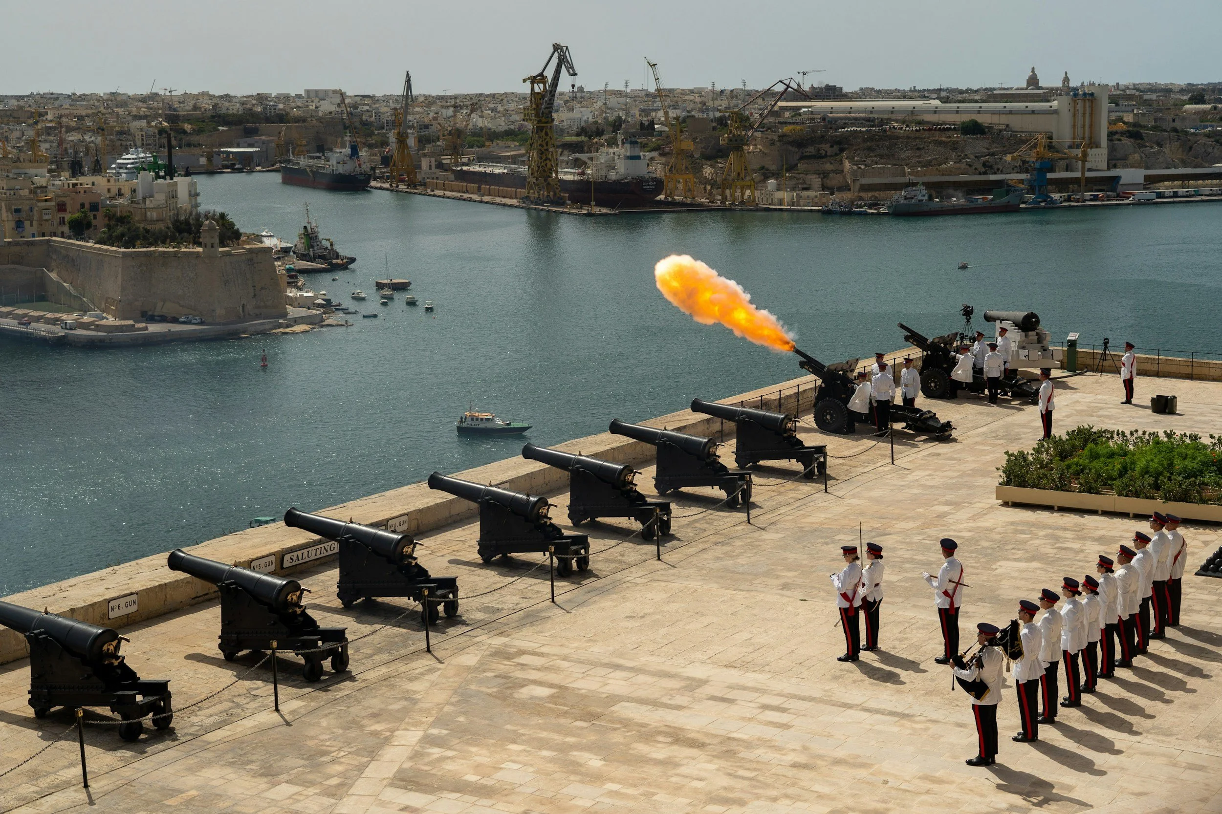 Barraka Ta’ Fuq in Valletta Artillery Salute at Midday.