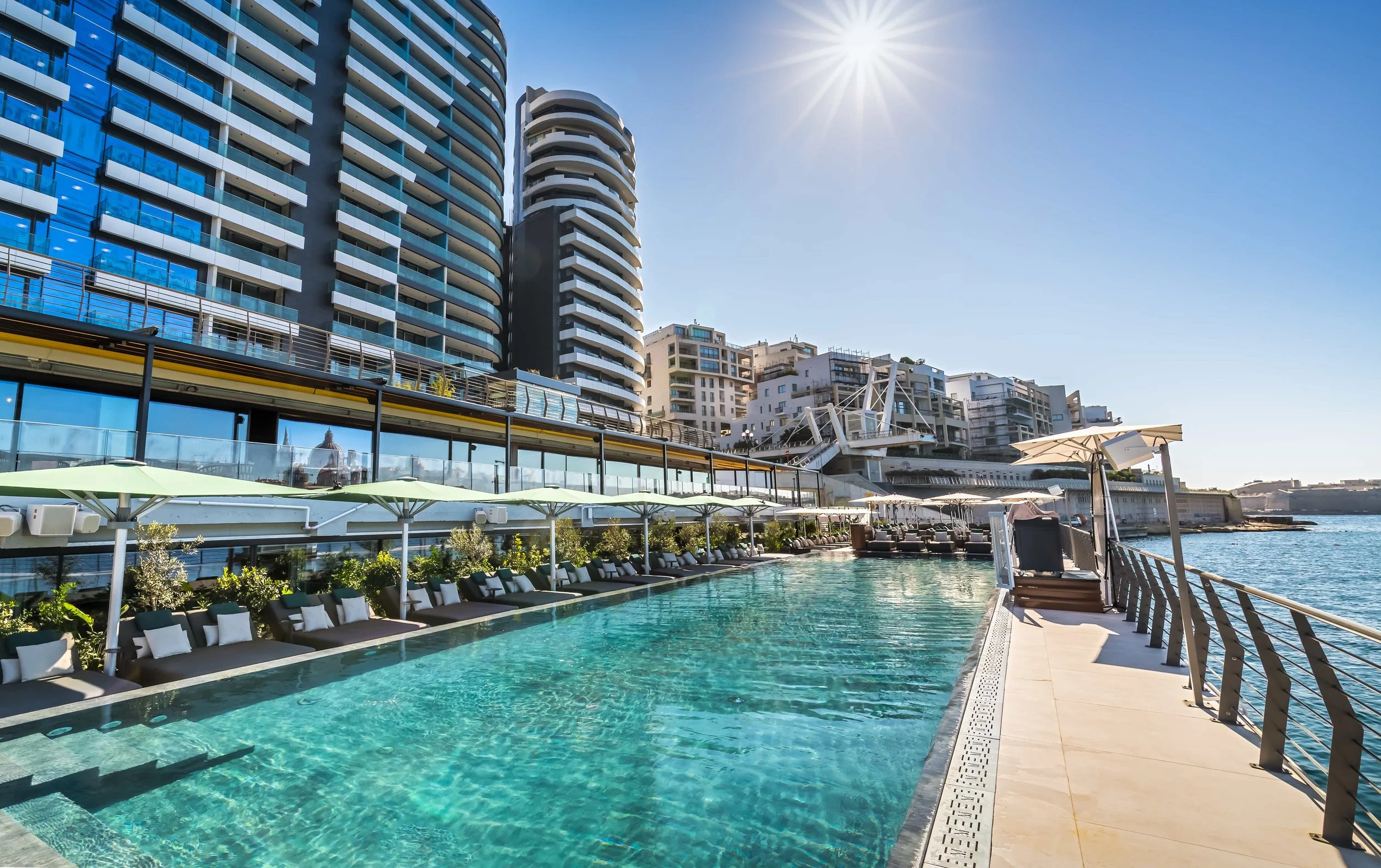 BFORMAL POOL 01